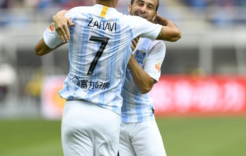 博鱼体育-包含广州恒大力争击败广州富力，斗志昂扬！的词条