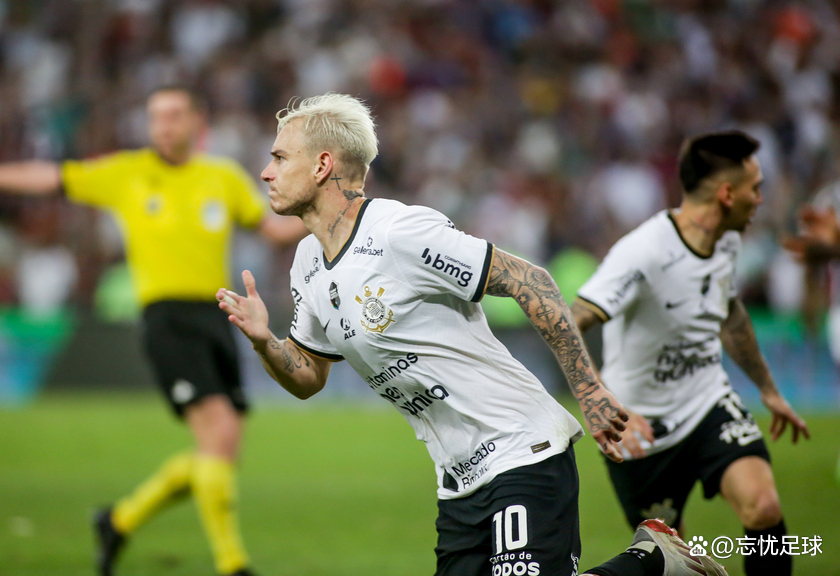 克里昂主场逼平球队力保不败(二战捷克150榴弹炮)