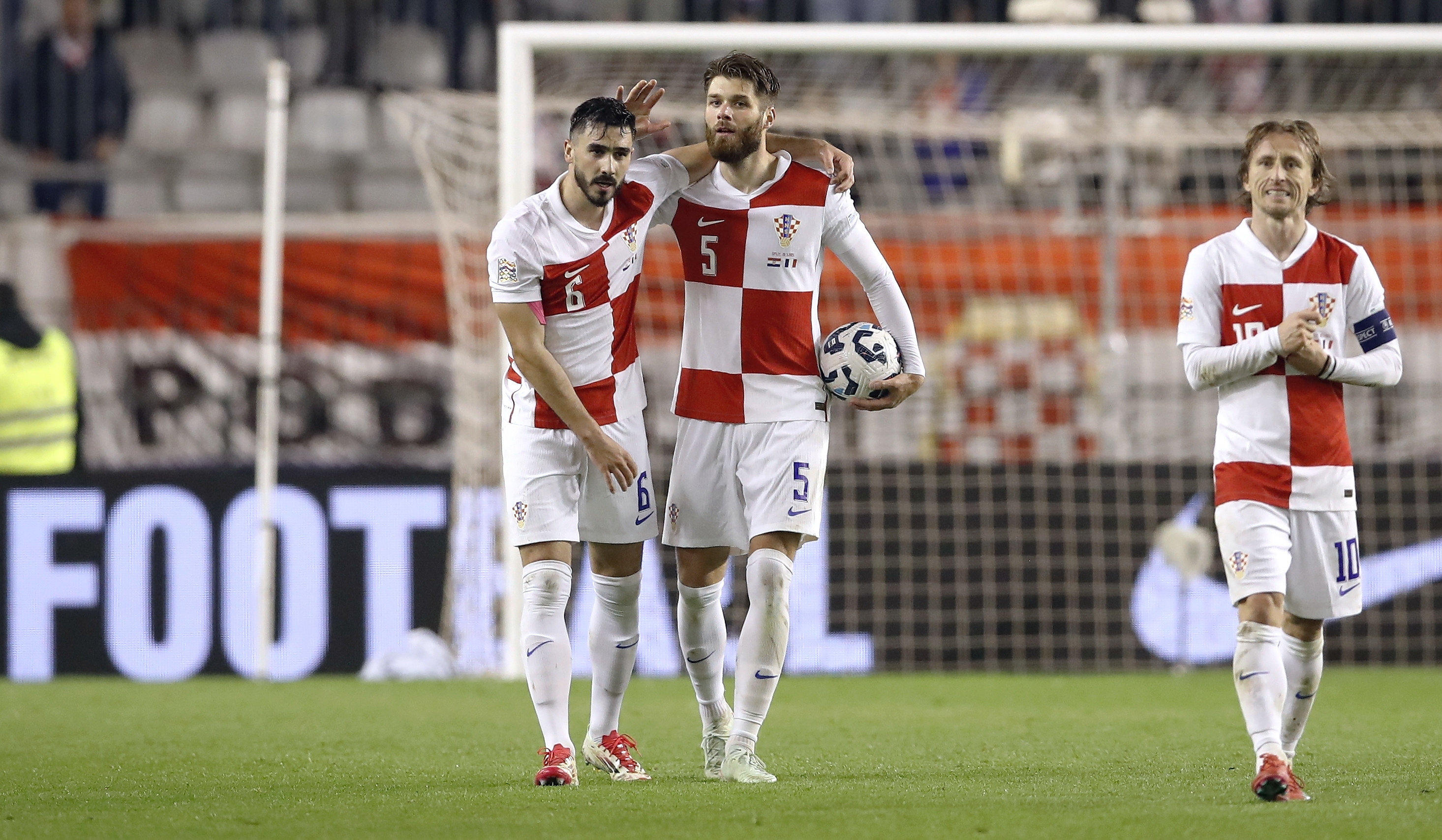 比利时力克克罗地亚，成功晋级欧洲杯强赛的简单介绍